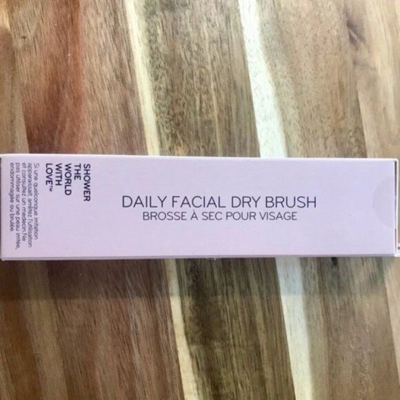 Daily Concepts Daily Facial‎ Dry Brush For Face. Exfoliating and Aryurvetic New - Picture 6 of 7